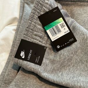 Nike gray loose fit flare sweatpants, NWT